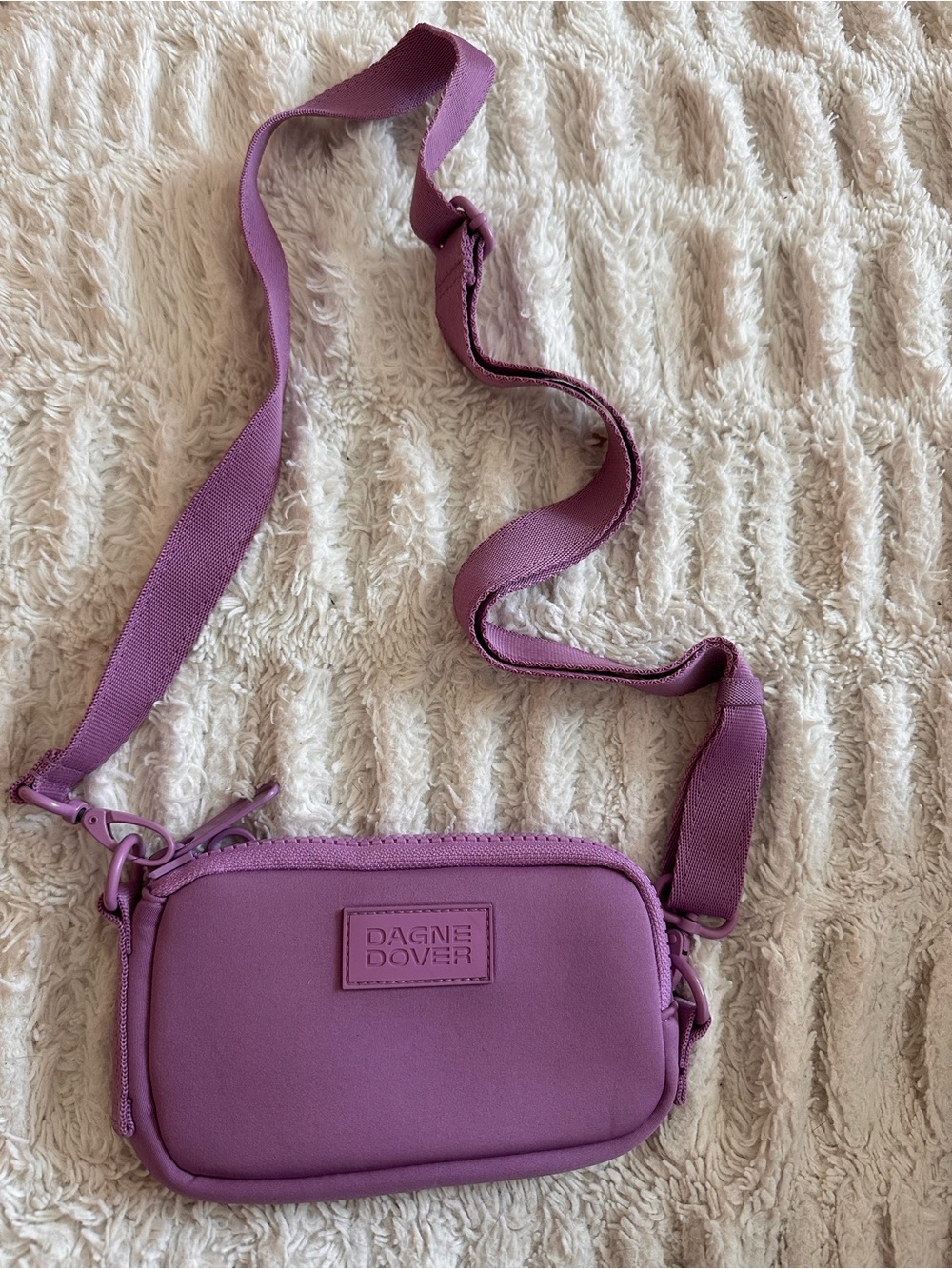 Dagne Dover Phone Sling Crossbody Bag